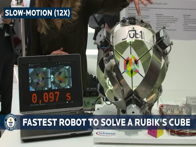 Робот собрал кубик Рубика быстрее, чем за секунду