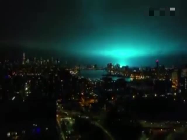 Взрыв трансформатора в Нью-Йорке похож на вторжение инопланетян