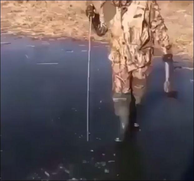 Очень необычная зимняя рыбалка