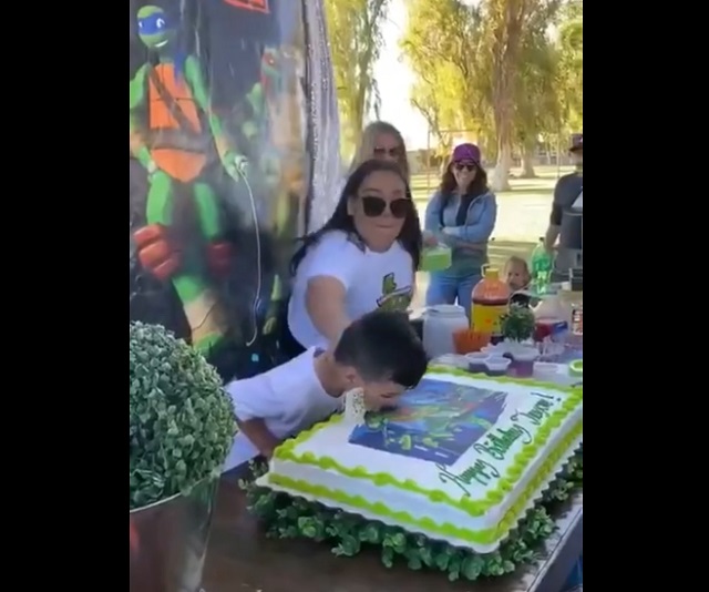 Паренек не оценил розыгрыш с тортом на свой день рождения