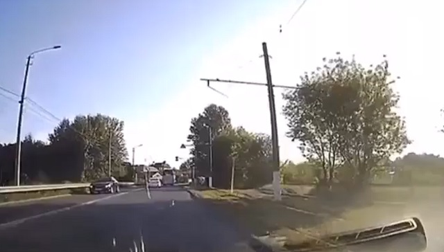 Авария с неуправляемым трамваем в Курске