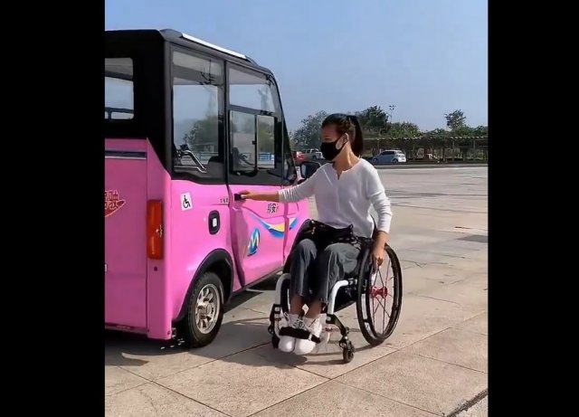 Китайский автомобиль для инвалидов