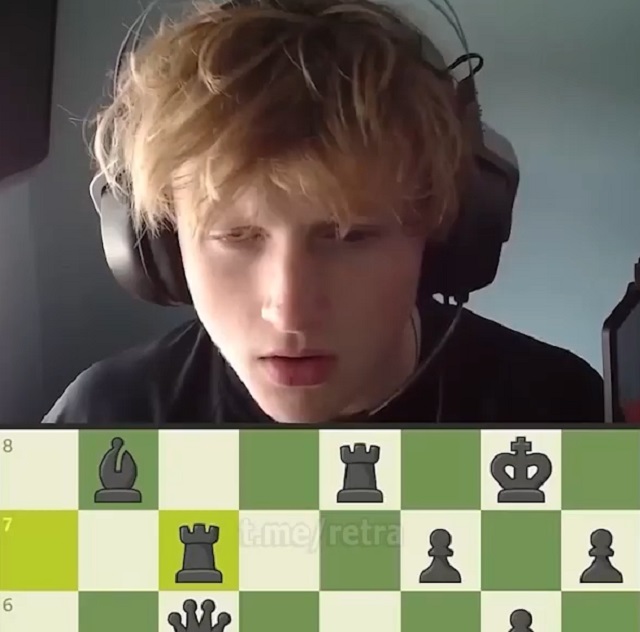 Неожиданный поворот в шахматной партии