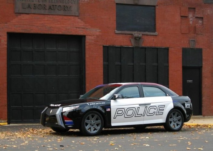 Специальный автомобиль для полиции (13 фото)