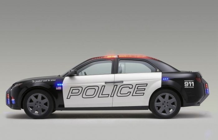 Специальный автомобиль для полиции (13 фото)