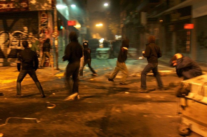 Беспорядки в Афинах (16 фото)