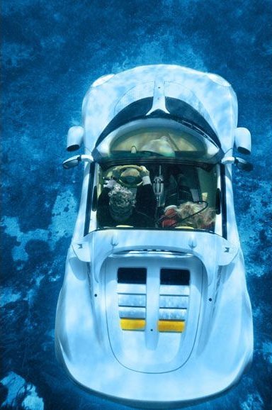 Squba - автомобиль умеющий плавать под водой! (12 фото)