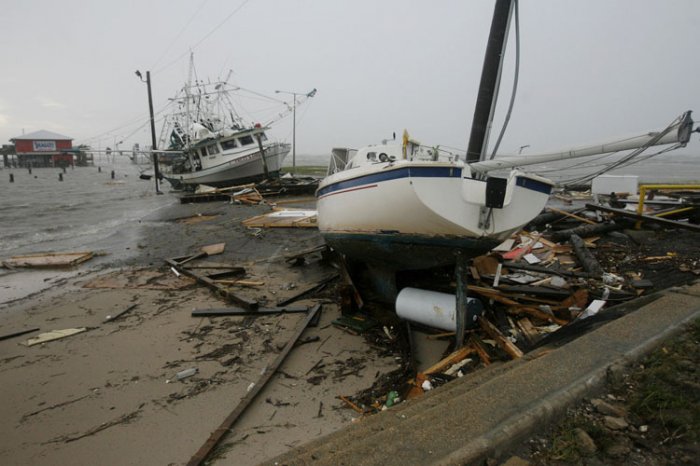 Ураган Густав (21 фото)