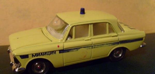 Модельки автомобилей времен СССР (19 фото)