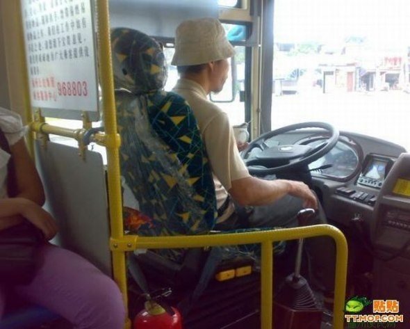 Водители автобусов в Китае (8 фото)