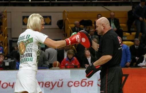 Россиянка стала чемпионкой мира по боксу (26 фото)