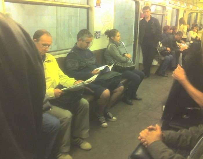 Кого можно встретить в метро (66 фото)