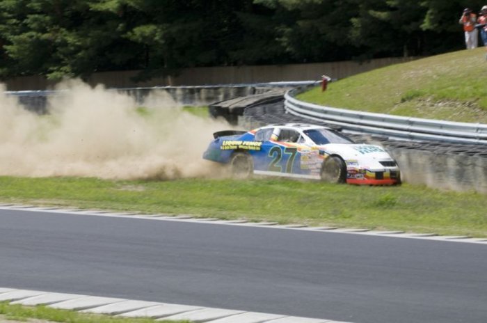 Аварии в NASCAR (35 фото)