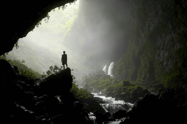 Красивые снимки пещер (15 фото)