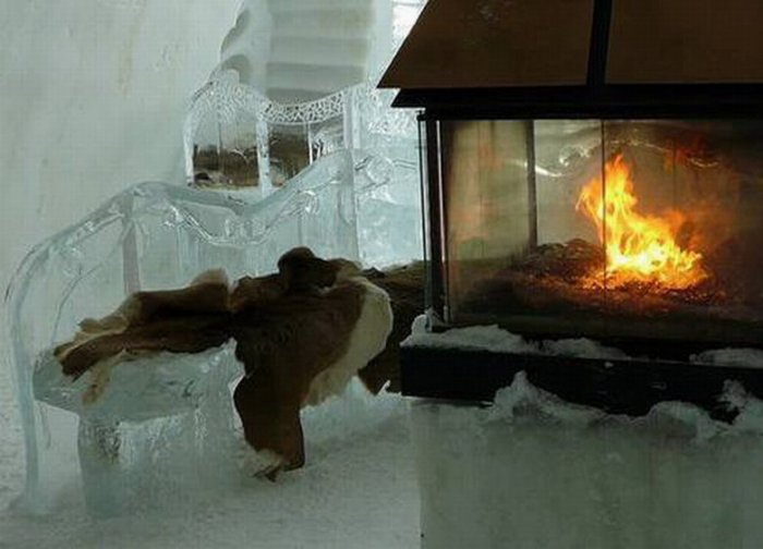 Ледяной отель в Канаде (20 фото)