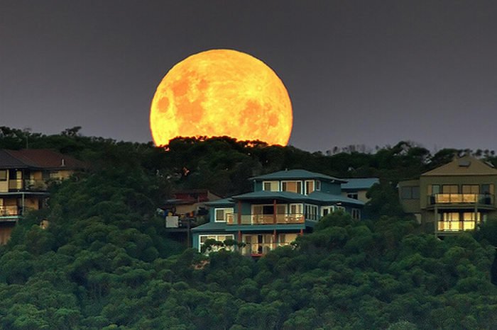 Очень красивые фотографии луны (14 фото)