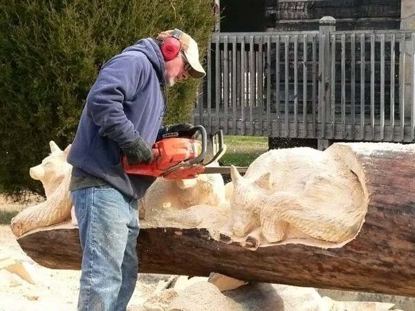 Как делают скульптуры из дерева (29 фото)
