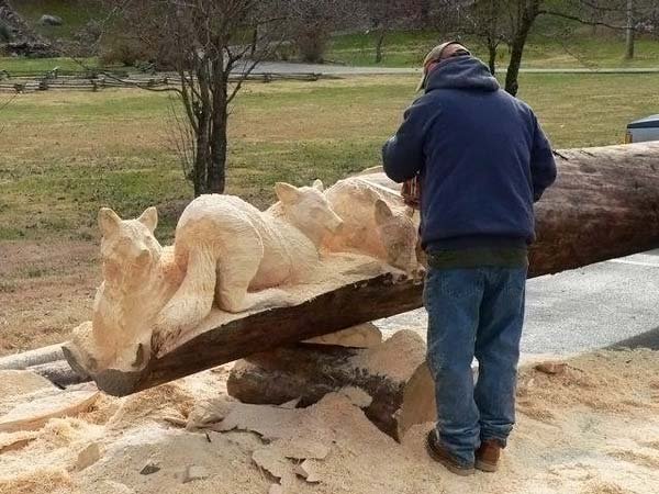 Как делают скульптуры из дерева (29 фото)