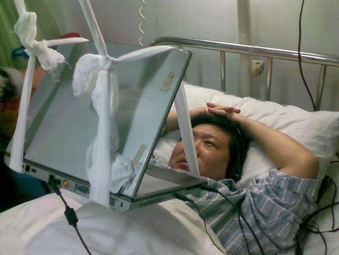 Как пользоваться ноутбуком в больнице (5 фото)