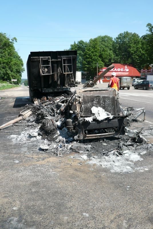 Пожар на Ярославском шоссе (14 фото)