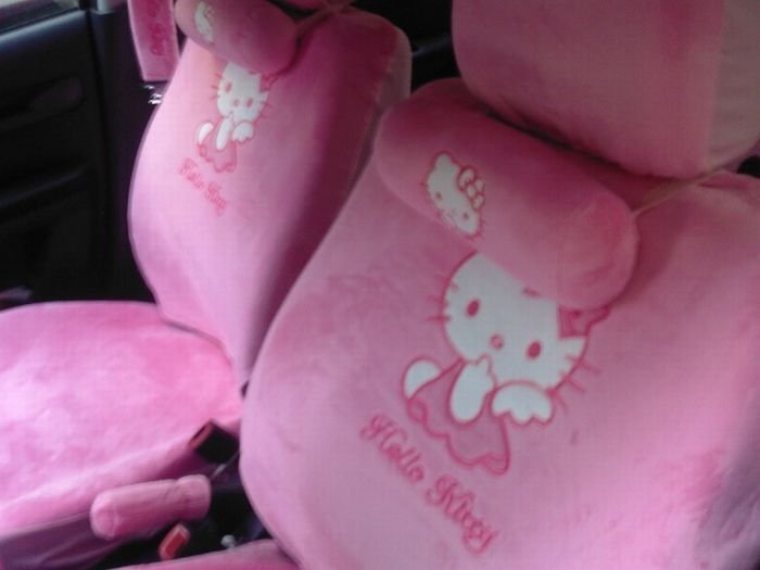 Автомобиль фаната Hello Kitty (8 фото)