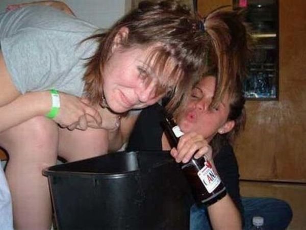 Девушки выпили лишнего (105 фото)