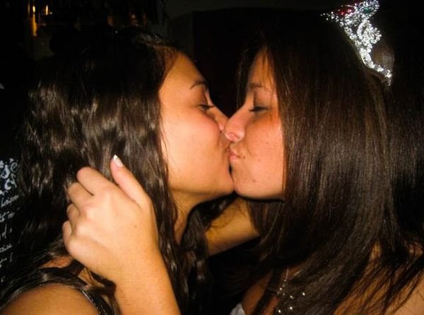 Lesbian kissing amateur Amateur Teen