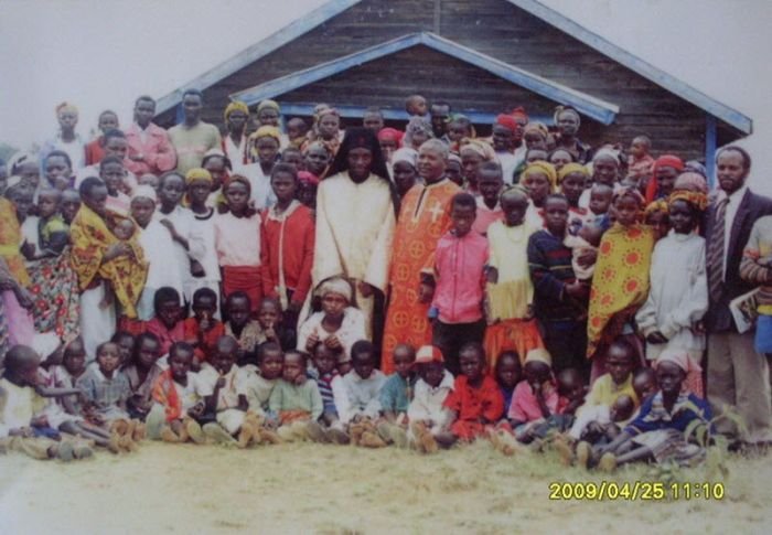 Православные в Кении (24 фото)
