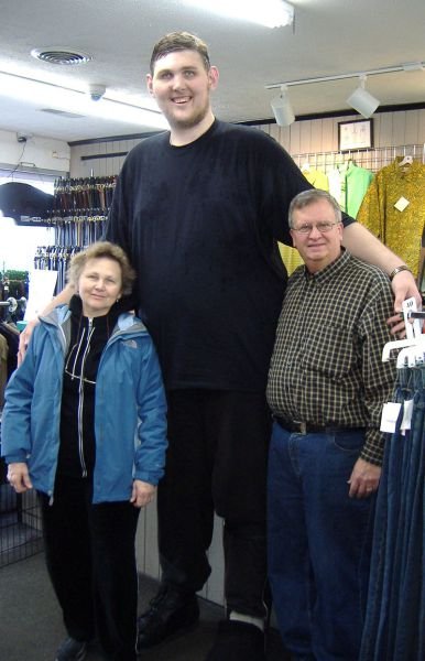 Самый высокий американец (30 фото)