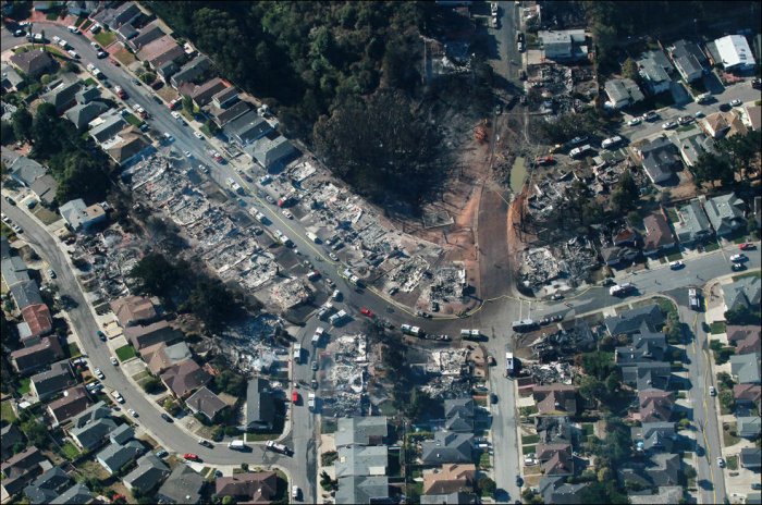 Взрыв газопровода в Калифорнии (34 фото)
