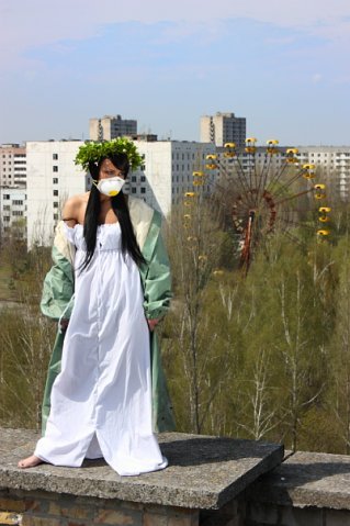 Фотосессия возле Чернобыльской АЭС в Припяти (21 фото)