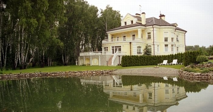 Дома на Рублевке (47 фото)