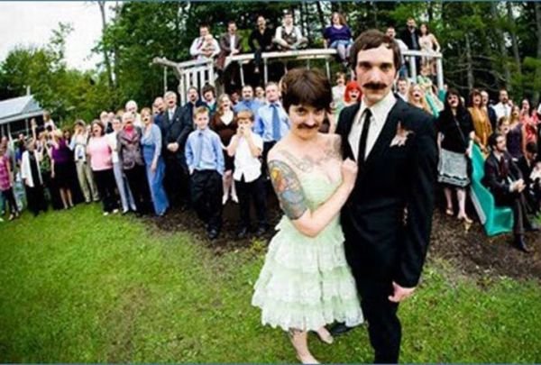 Необычные свадебные снимки (58 фото)