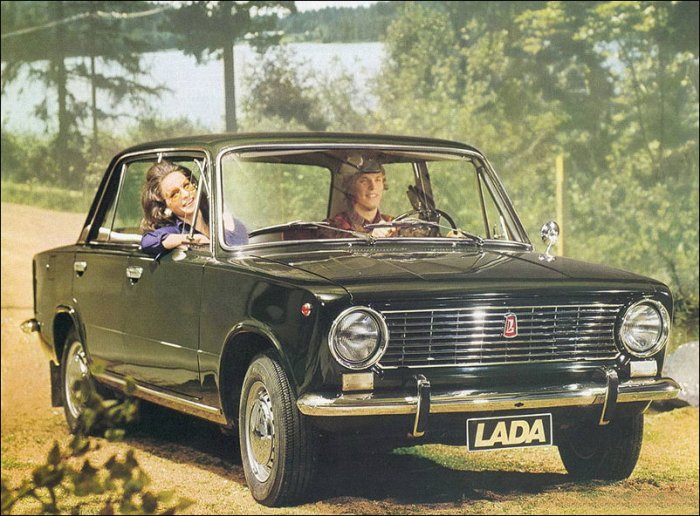 Реклама автомобилей в СССР (19 фото)