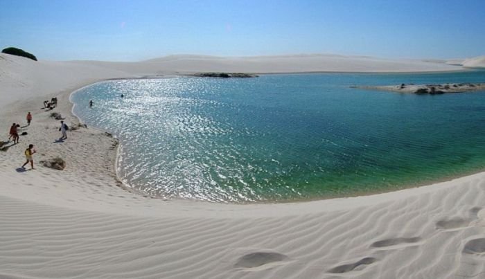 Озера посреди пустыни (42 фото)