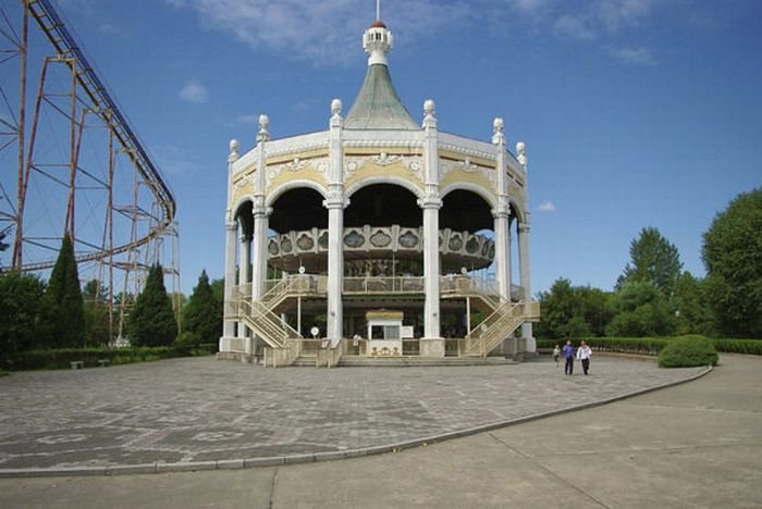 Парк развлечений в КНДР (27 фото)