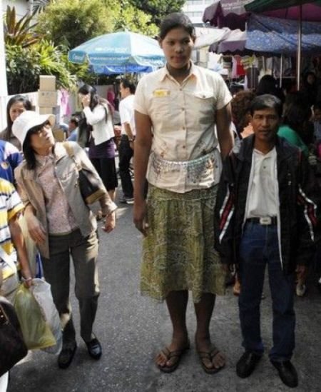 Самая высокая девушка в мире (8 фото + текст)