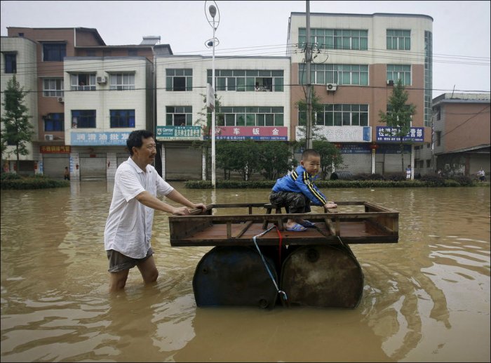 Наводнение и засуха в Китае (33 фото)