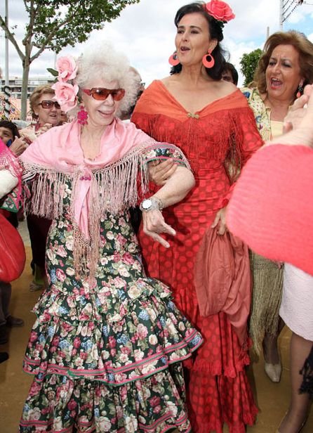Испанская герцогиня выходит замуж (12 фото)