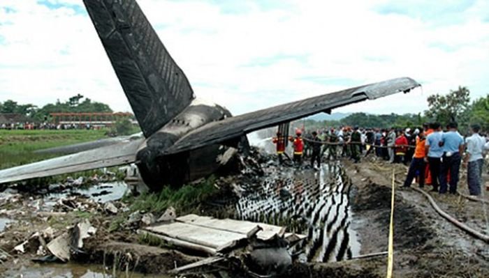 Упавшие самолеты (96 фото)