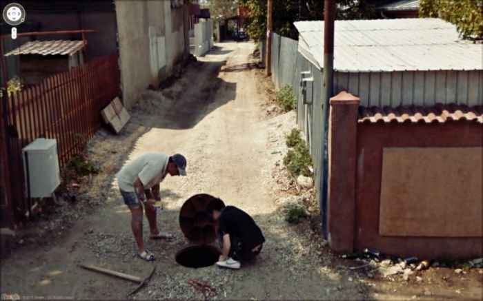 Необычные кадры с Google Street View (47 фото)