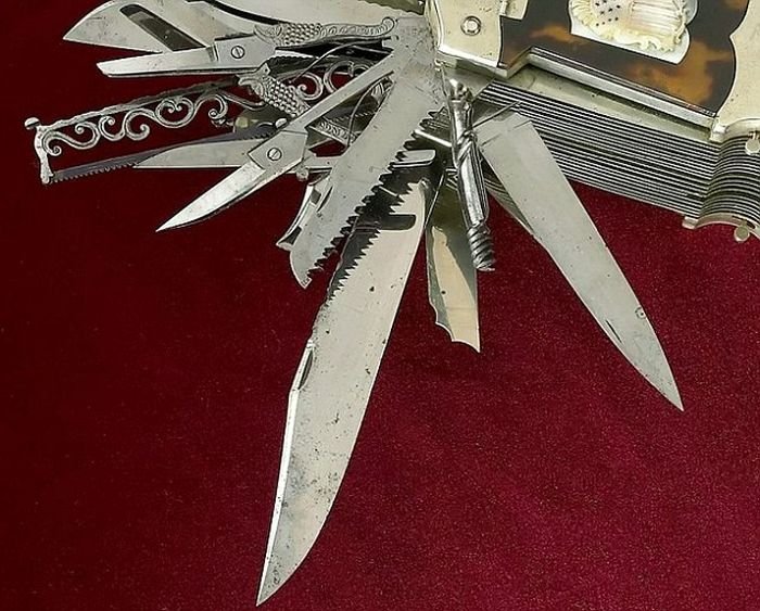 Самый крутой складной нож в мире (8 фото)