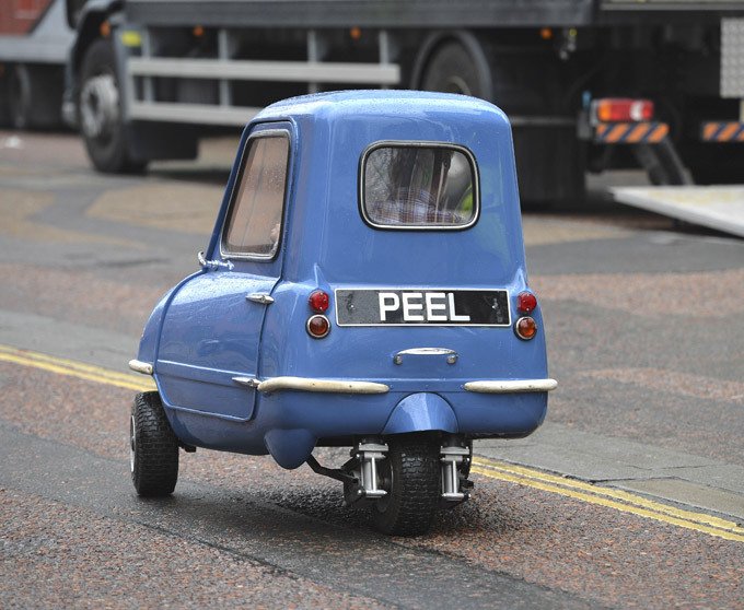 Самый маленький автомобиль в мире (5 фото)