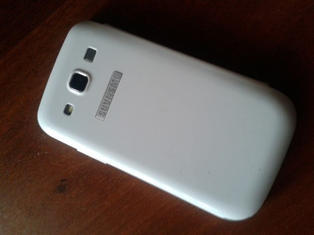 Поддельный Samsung Galaxy S III (10 фото)