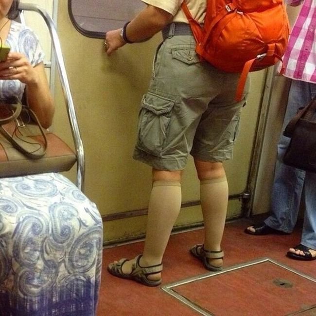 Модники в московском метро (35 фото)