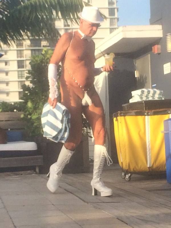 Модный дедушка в Майами (5 фото)