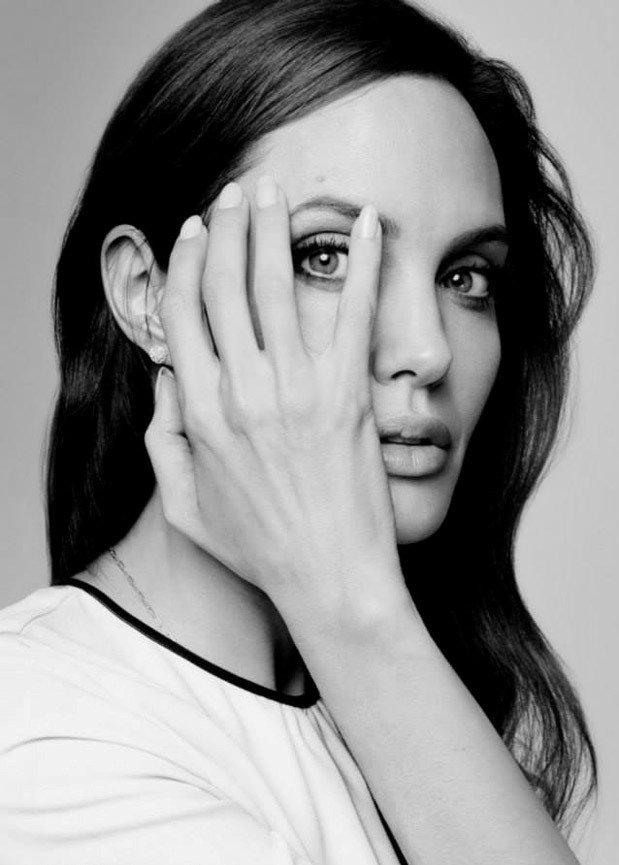 Анджелина Джоли (5 фото)