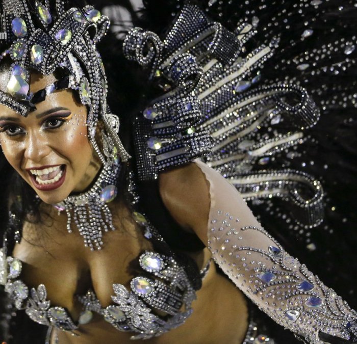 Бразильский карнавал ню (60 фото) - порно бант-на-машину.рф