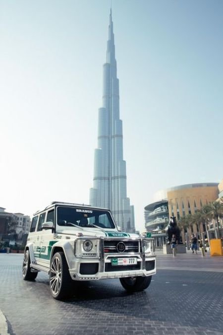 Автомобили полиции Дубая (22 фото)