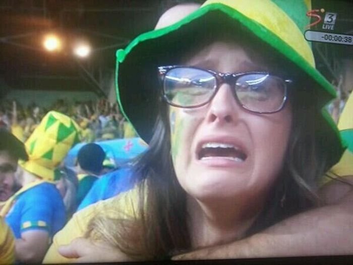 Эмоции бразильских болельщиков (40 фото)